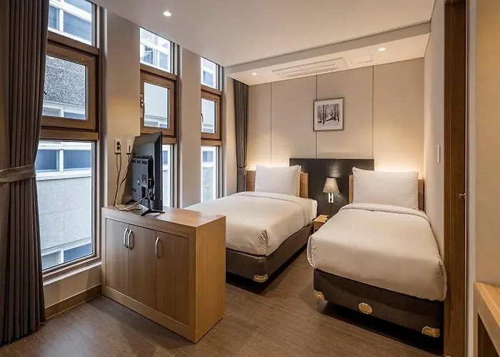 The First 4* Seoul