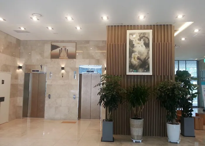 Hotel The First