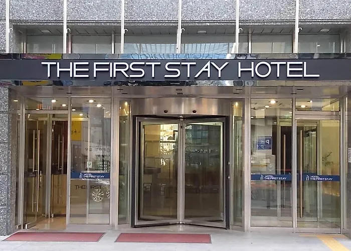 Hotel The First
